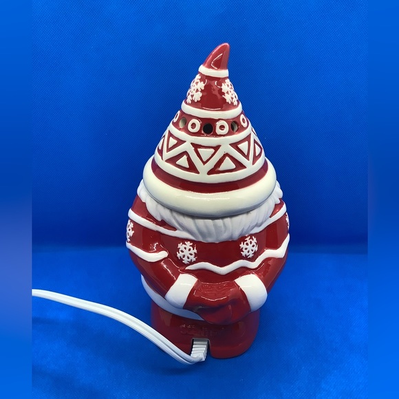 Scentsy Be Jolly Full Size Warmer Santa Gnome Red White Working - Picture 6 of 10